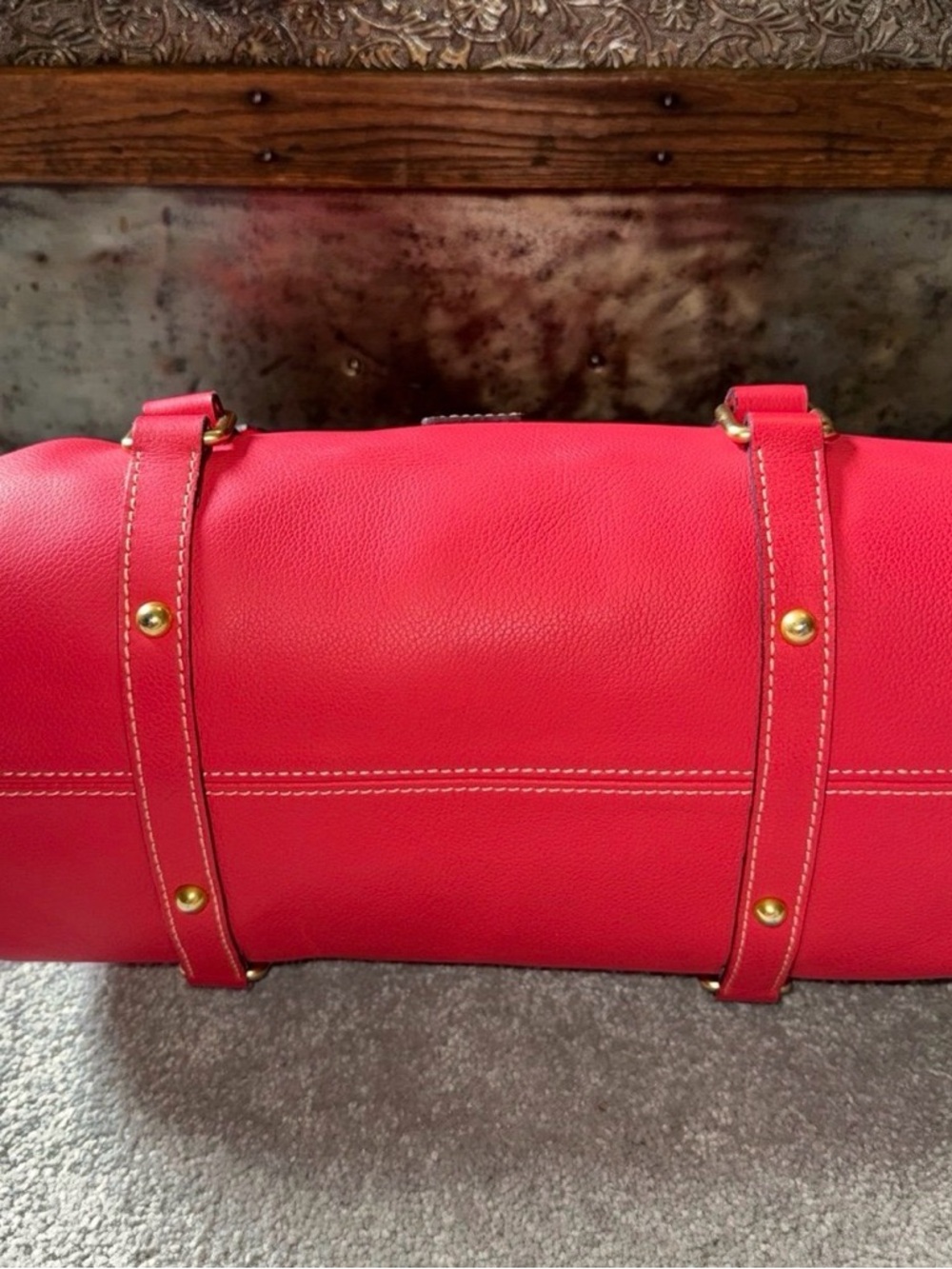 Dooney & Bourke small satchel with strap in Strawberry - Picture 5 of 12